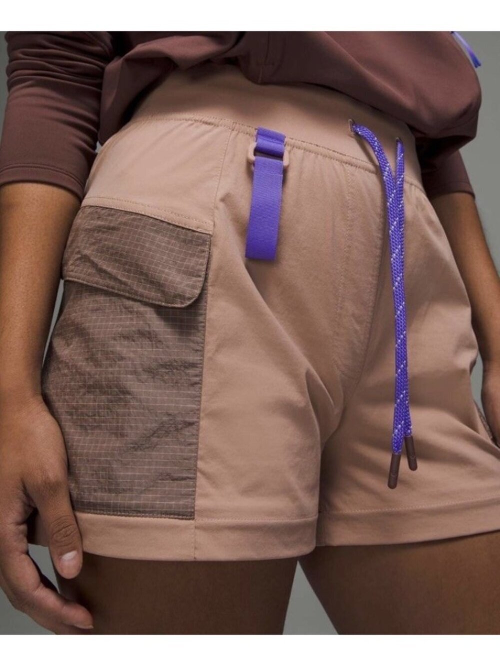 Lululemon Women's Sz 2 Multi Pocket Cargo High-Rise Hiking Shorts 5" Pink Clay